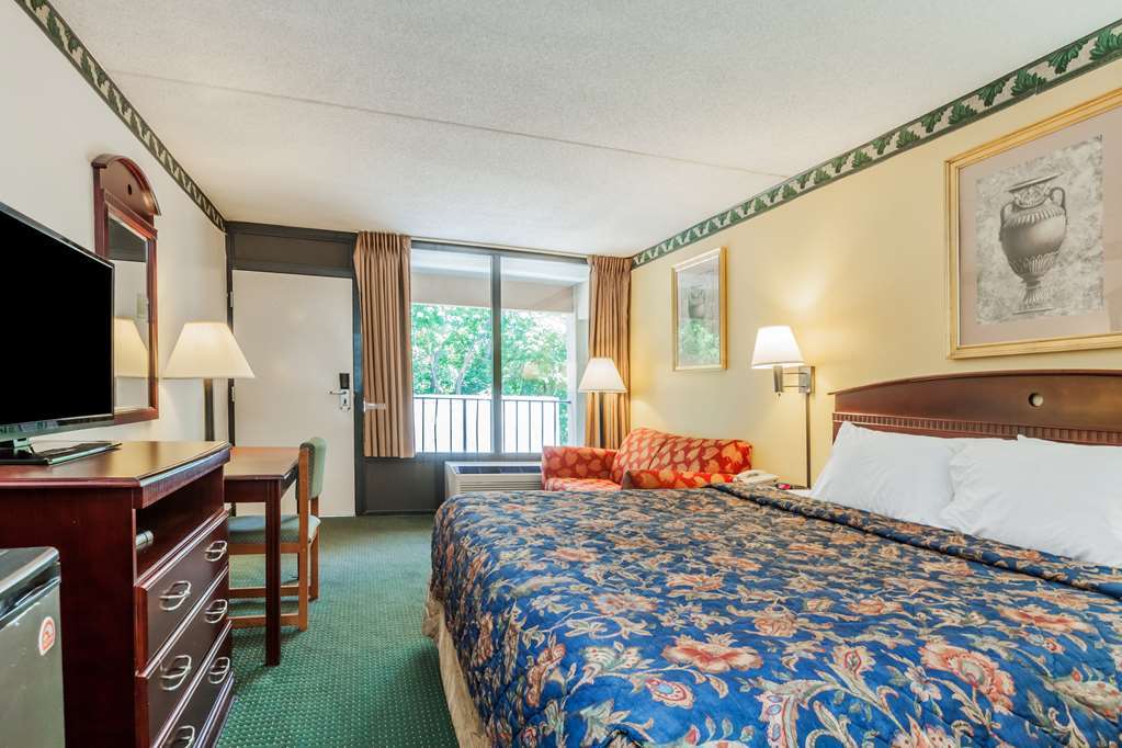 Days Inn By Wyndham Newark Wilmington Ruang foto