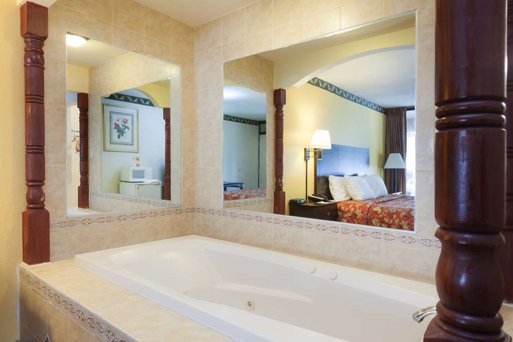 Days Inn By Wyndham Newark Wilmington Ruang foto